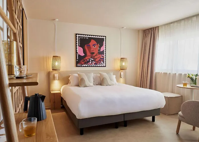 Mercure Saint Raphael Centre Plage